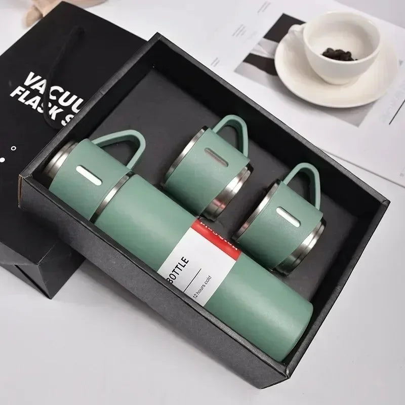 Gourde isotherme avec tasse