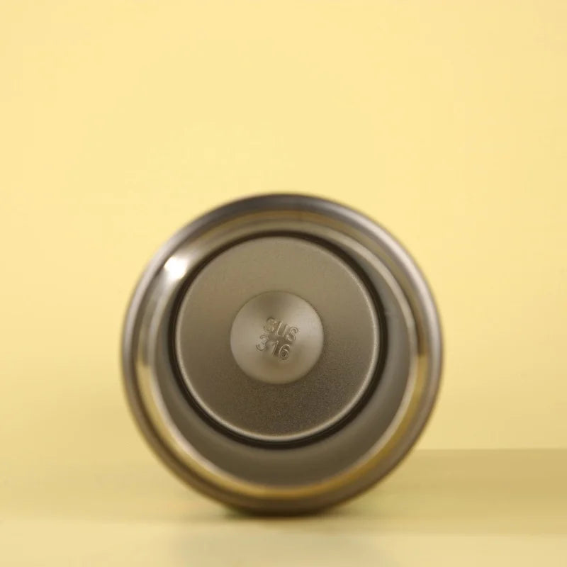 gourde isotherme avec bec