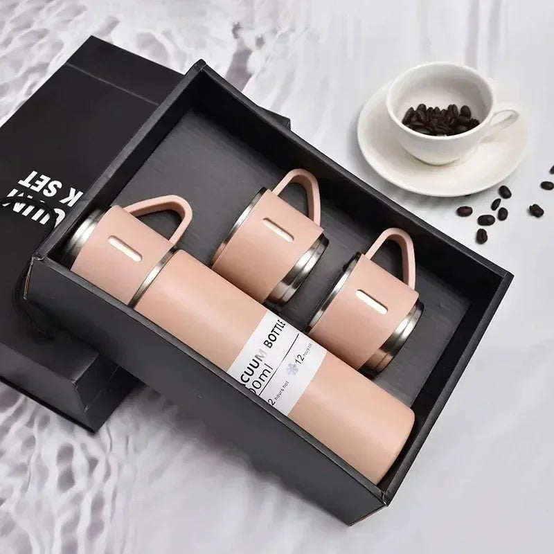 Gourde isotherme avec tasse